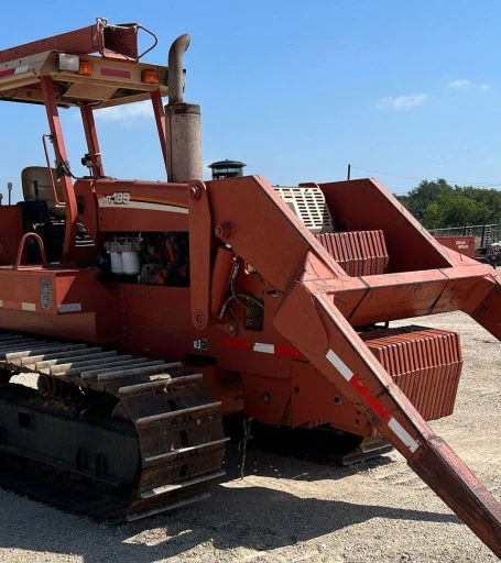 2006 Ditch Witch HT185 cable plow