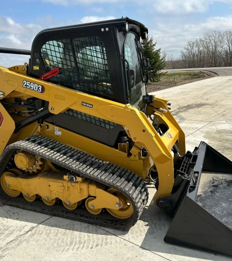 2022 Caterpillar 259D3 tracked skid steer loader