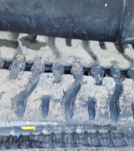 2022 Kubota SVL97-2 tracked skid steer loader