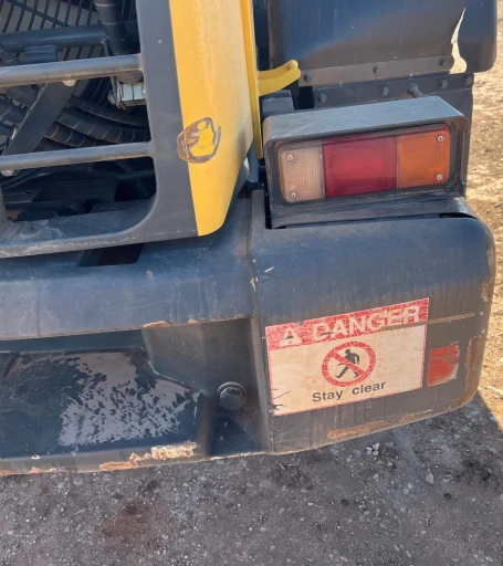 2016 Komatsu WA270-8 Wheel Loader WAttachments