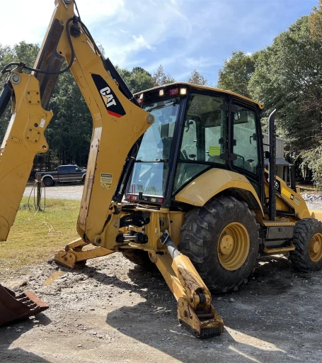 2015 CAT 420F2 BACKHOE