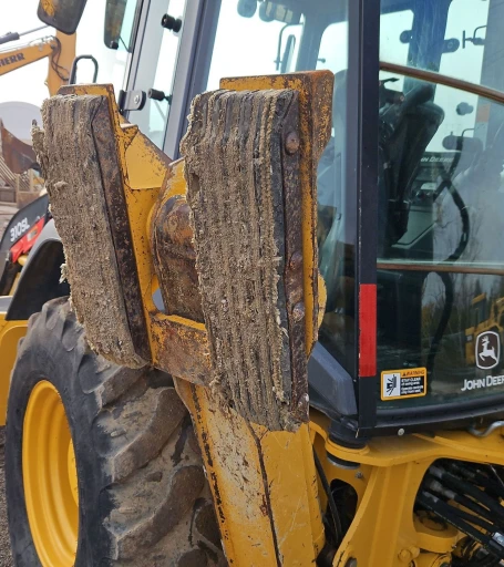 2016 John Deere 310SL backhoe