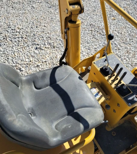 2017 Vermeer RTX750 trencher