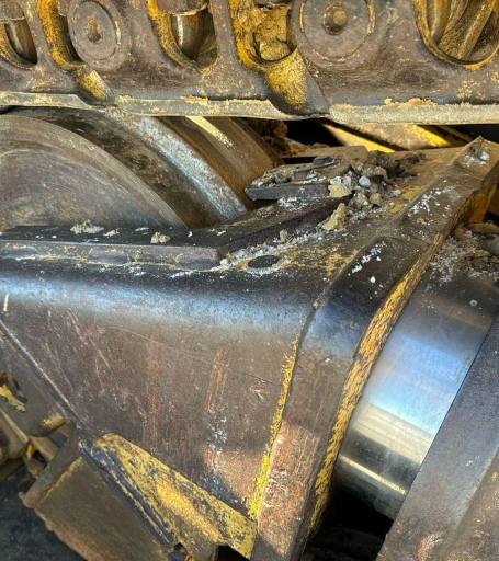 2011 Caterpillar D6T XL dozer
