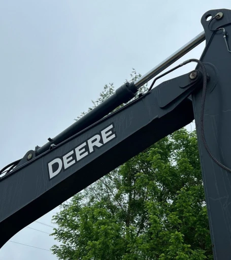2014 John Deere 130G excavator