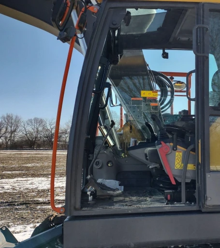 2021 Volvo ECR145EL excavator