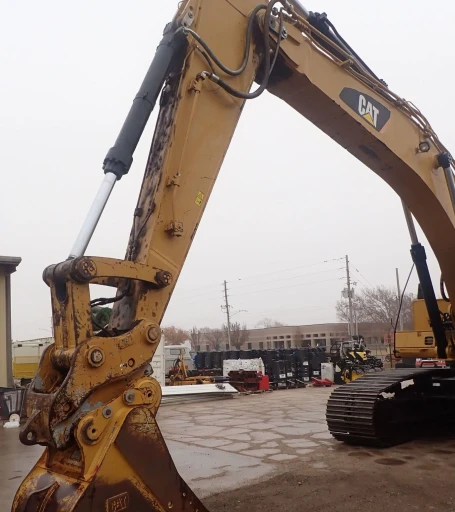 2011 Caterpillar 345D L excavator