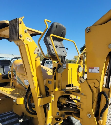 2017 Vermeer RTX750 trencher