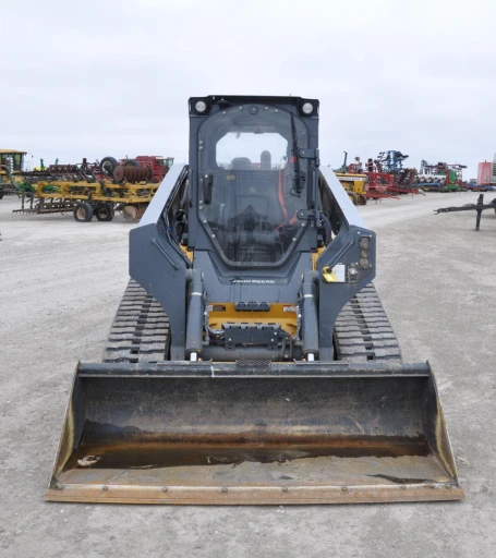 2022 John Deere 331G Compact Track Loader