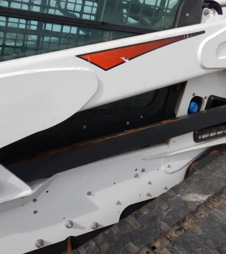 2019 Bobcat T870 tracked skid steer loader