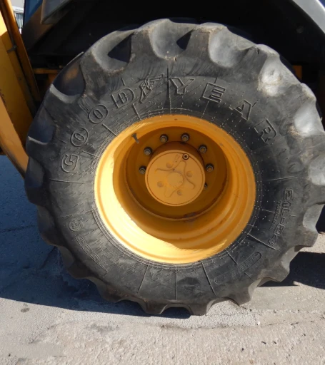 2012 John Deere 410K backhoe