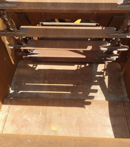 2006 Caterpillar 615C elevating scraper