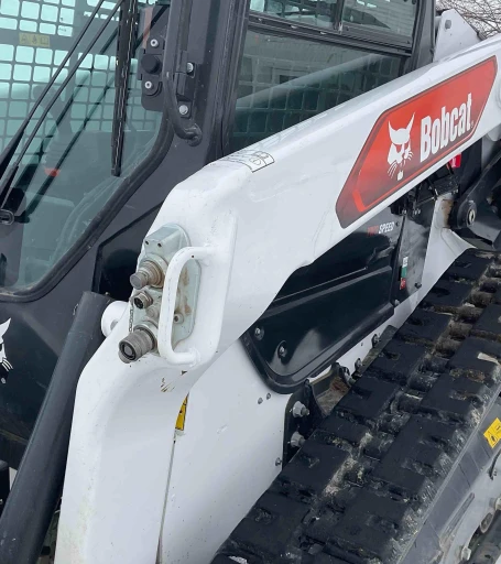 Bobcat T76 R-Series Compact Track Loader