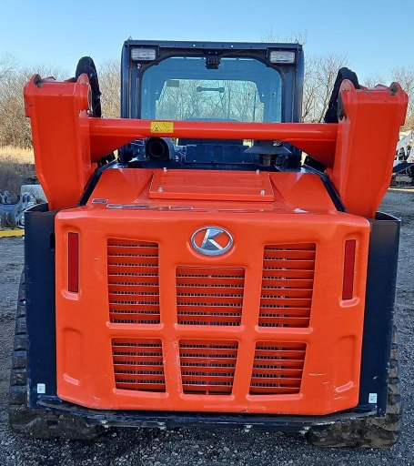 2022 Kubota SVL97-2 tracked skid steer loader