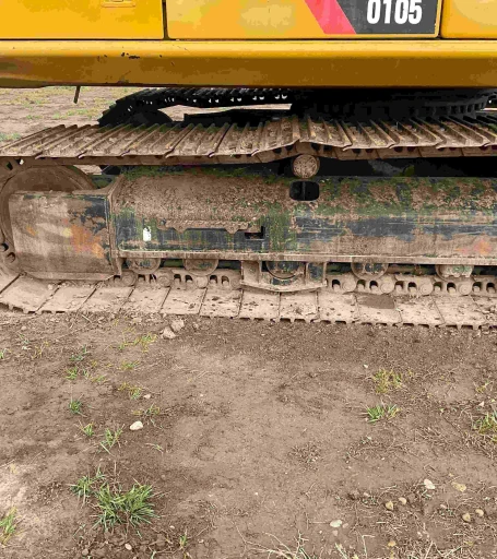2017 Caterpillar 320FL Excavator