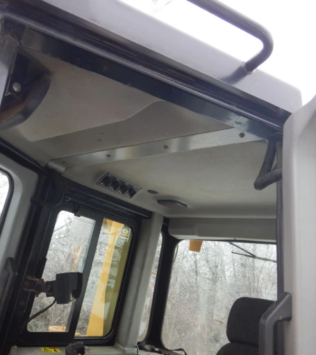 Caterpillar D6T LGP dozer