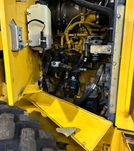 2013 John Deere 444K wheel loader