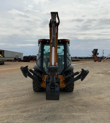 2018 Case 580 Super N 4x4 Loader Backhoe WExtendahoe