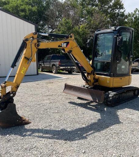 2016 Caterpillar 303E Mini Excavator