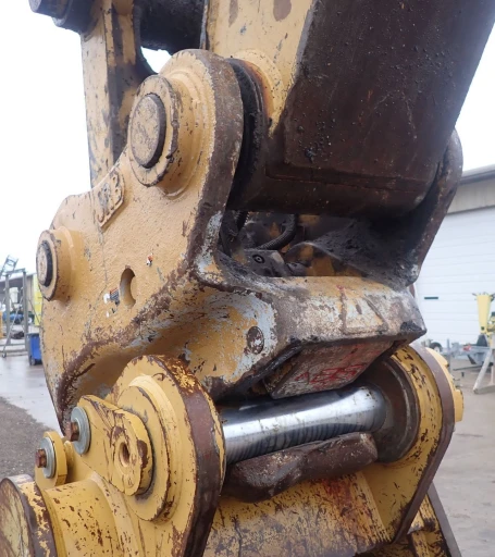 2011 Caterpillar 345D L excavator