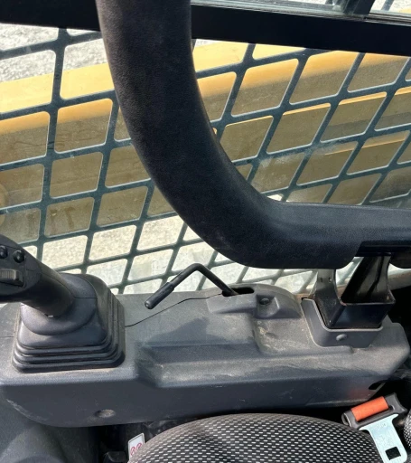 2019 Caterpillar 259D3 tracked skid steer loader