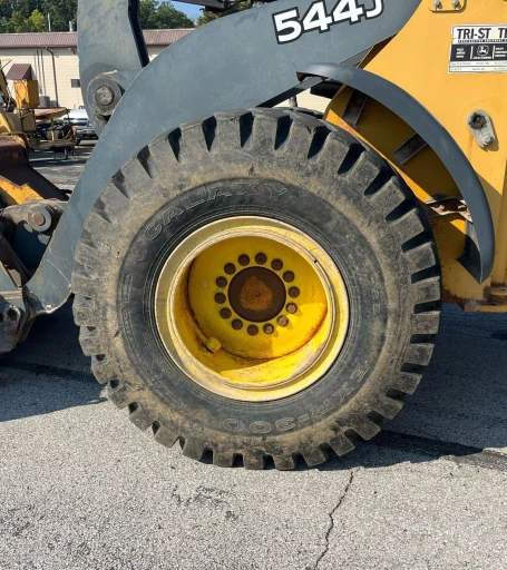2005 John Deere 544J wheel loader