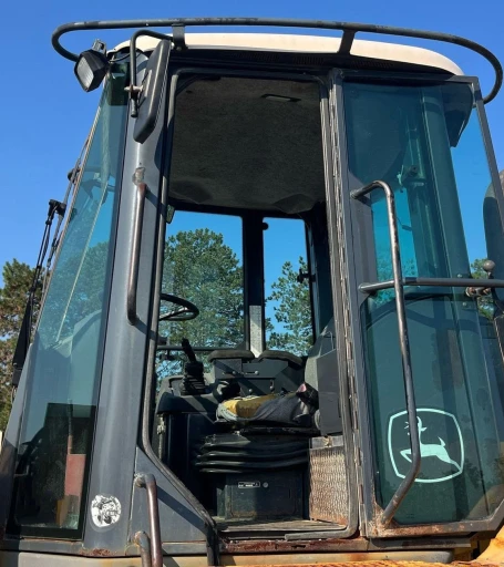 2005 John Deere 544J wheel loader