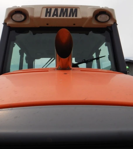 2016 Hamm H11I vibratory roller