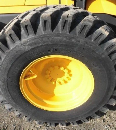 2012 KOMATSU WA100-6