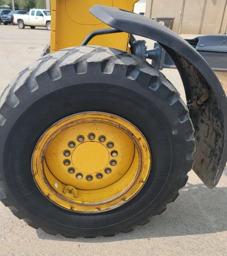 2016 John Deere 772GP motor grader
