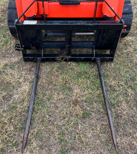 2021 Kubota SVL75-2 tracked skid steer loader