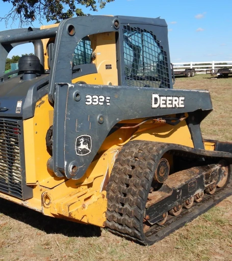 2013 John Deere 333E tracked skid steer loader