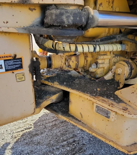 2001 John Deere 400C haul truck