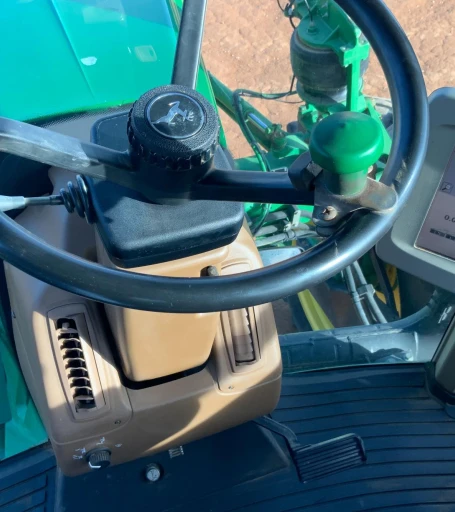 2011 John Deere 4730 Self-Propelled Sprayer