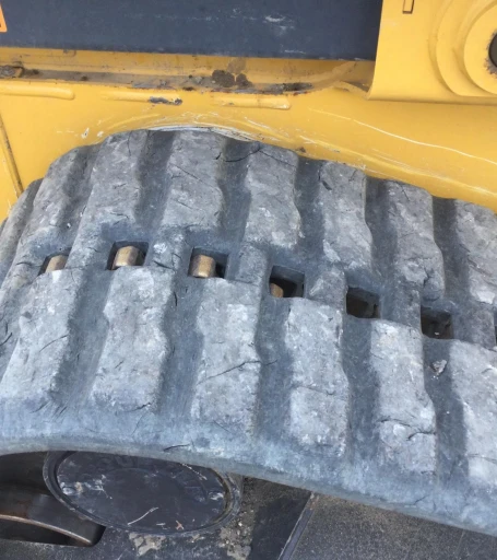 2018 John Deere 331G Skid Steer