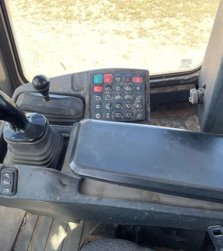 2013 John Deere 624K wheel loader