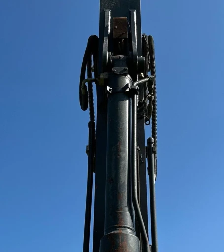 2014 John Deere 250G LC excavator