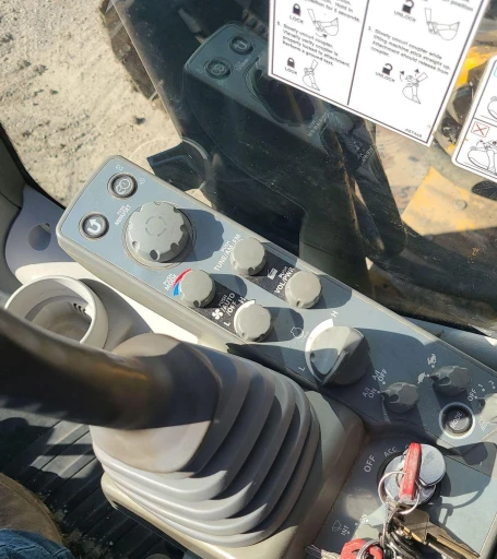 2014 John Deere 350G LC excavator
