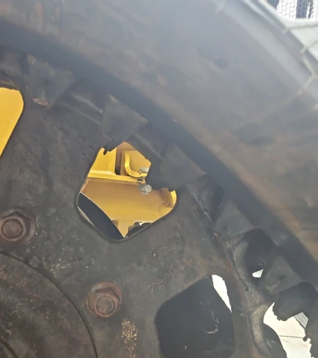 2014 Vermeer RTX1250 cable plow