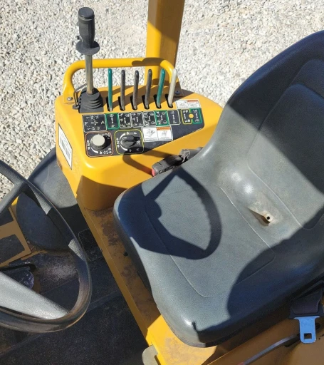 2017 Vermeer RTX750 trencher