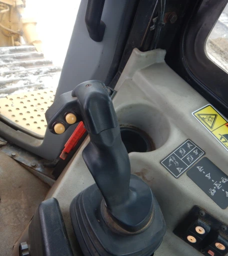Caterpillar D6T LGP dozer