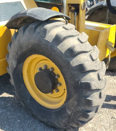 2018 Gehl DL1240 telehandler