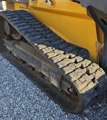 2021 John Deere 333G tracked skid steer loader