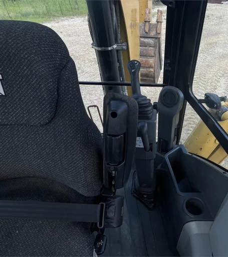 2015 CATERPILLAR 420F2 IT