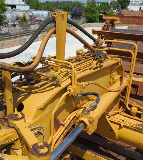 1995 Caterpillar 623F Elevating Scraper