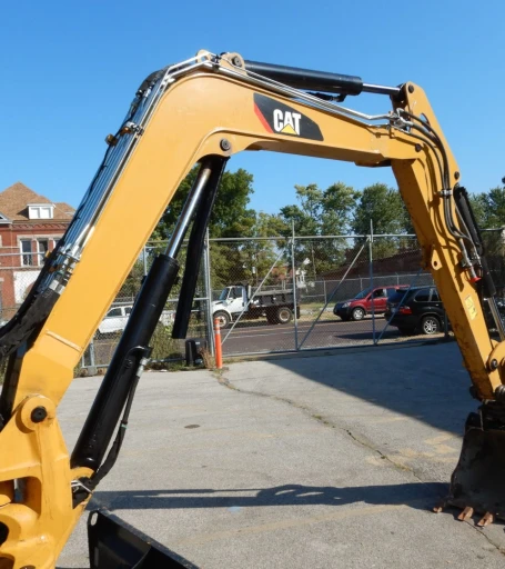 2018 Caterpillar 305E2 CR mini excavator