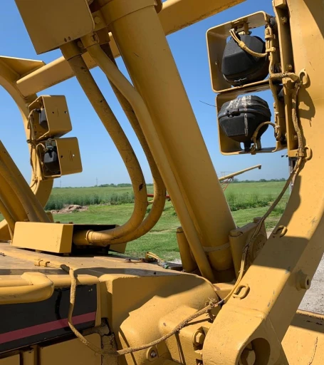 2005 Caterpillar D6R XL Ll Dozer WRipper