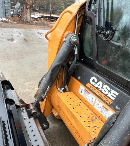 2012 Case TR320 Compact Track Loader