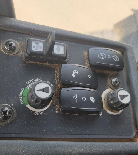 2016 John Deere 772GP motor grader