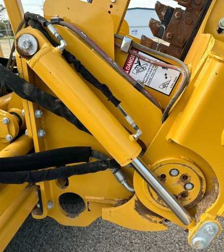 2009 Vermeer RTX750 trencher